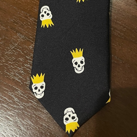 NEW Crewcuts Silk crown skull  Boy’s Tie - Picture 4 of 8